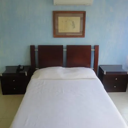 Agenciatours Apartamento *