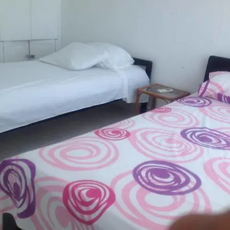 Agenciatours Apartamento *
