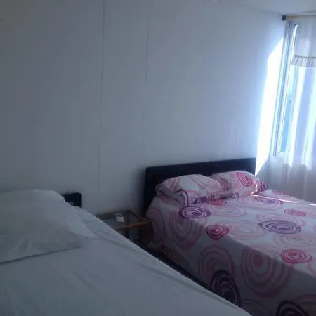 Agenciatours Apartamento *